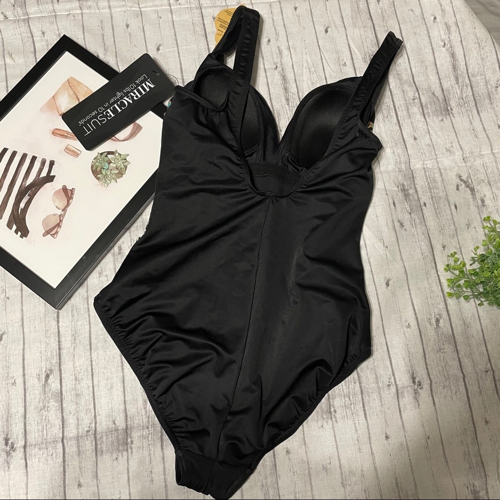 🔥NWT MIRACLESUIT SAMSARA TEMPTRESS ONE PIECE - Picture 11 of 16